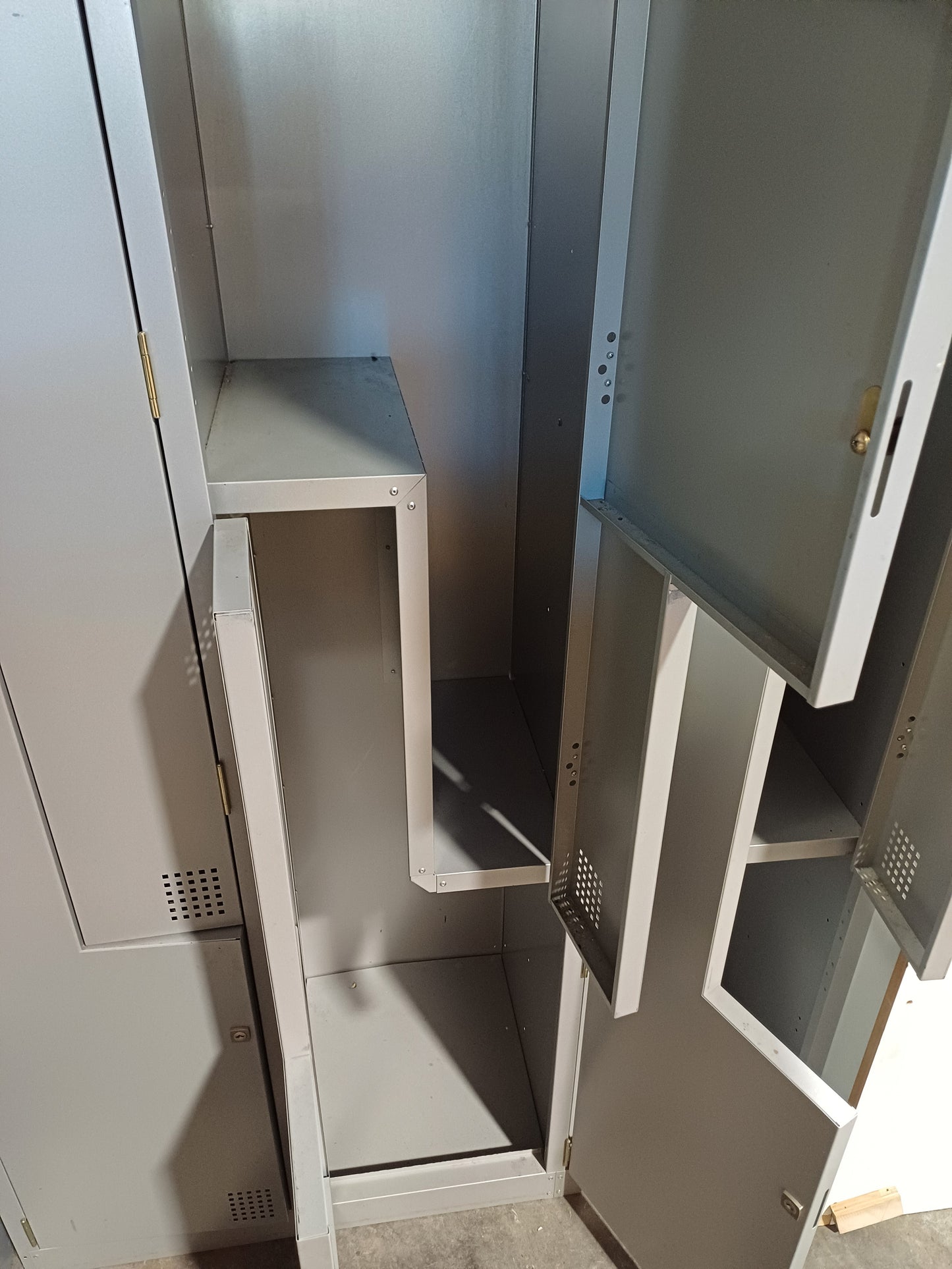 Lockers - without keys