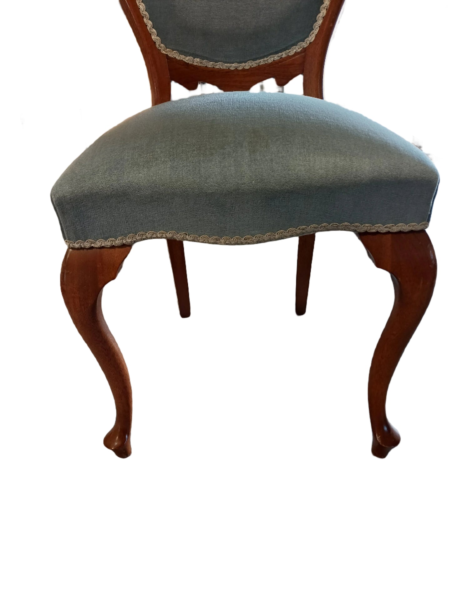 Antique Dining Table With 6 chairs