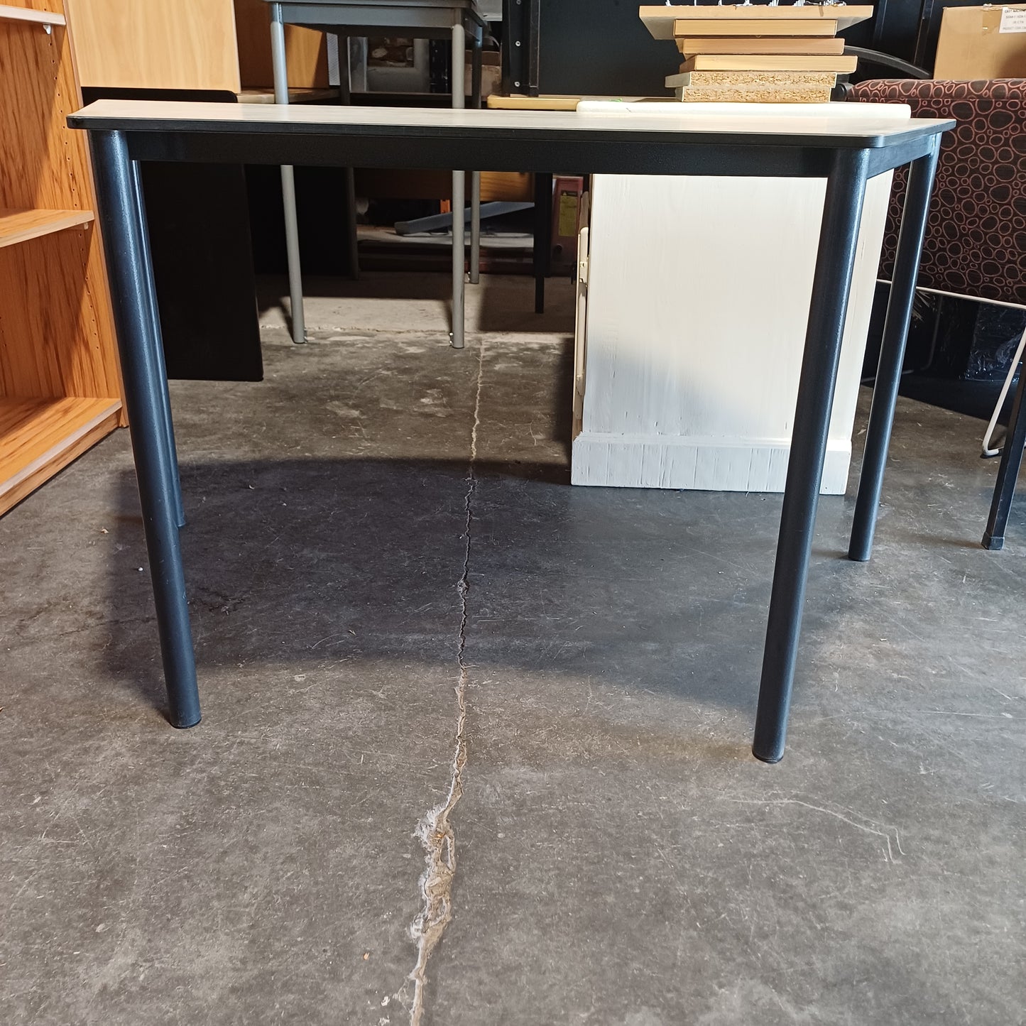 Curved Desk
