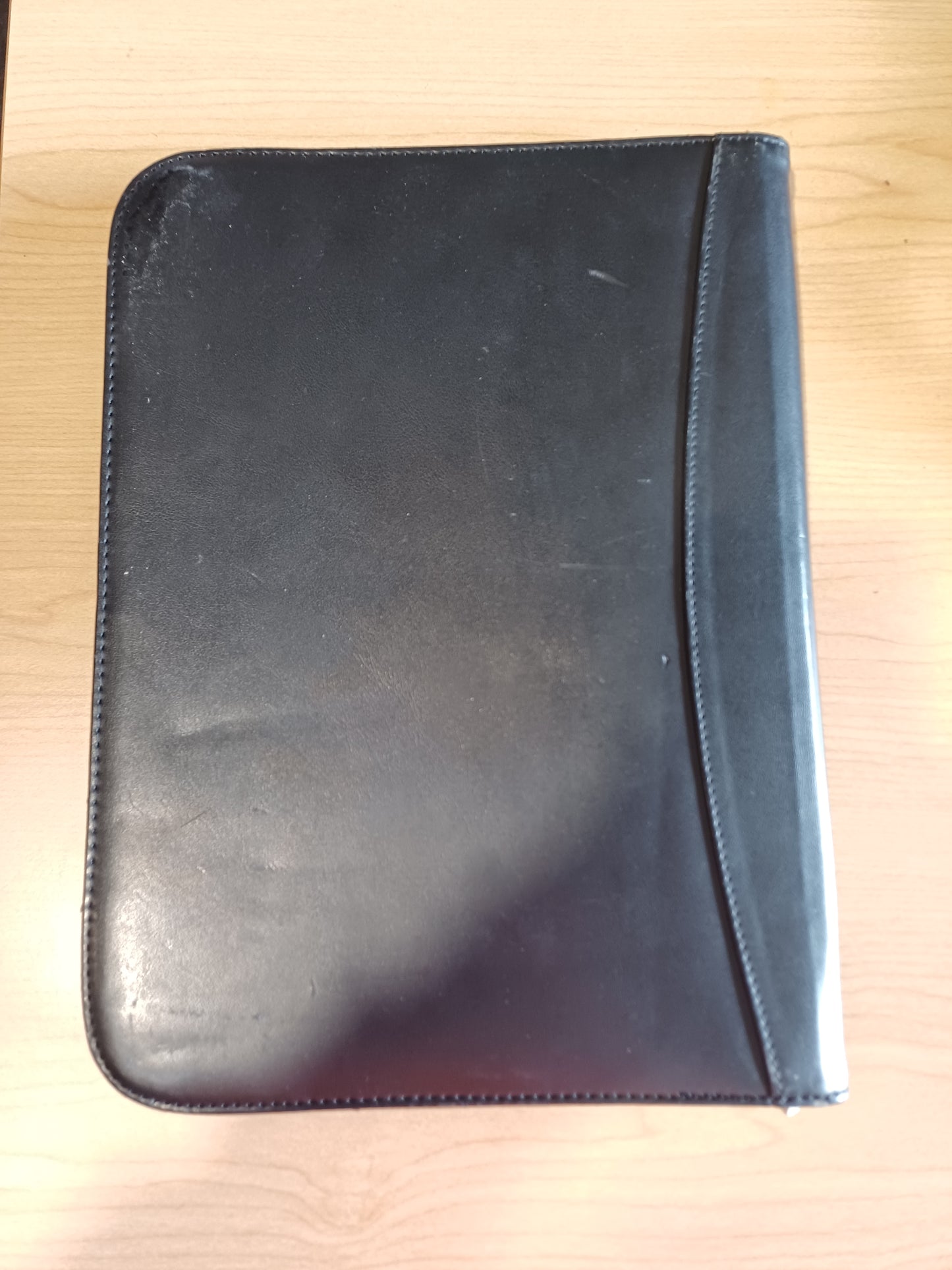 Datacom zipped folder with calculator