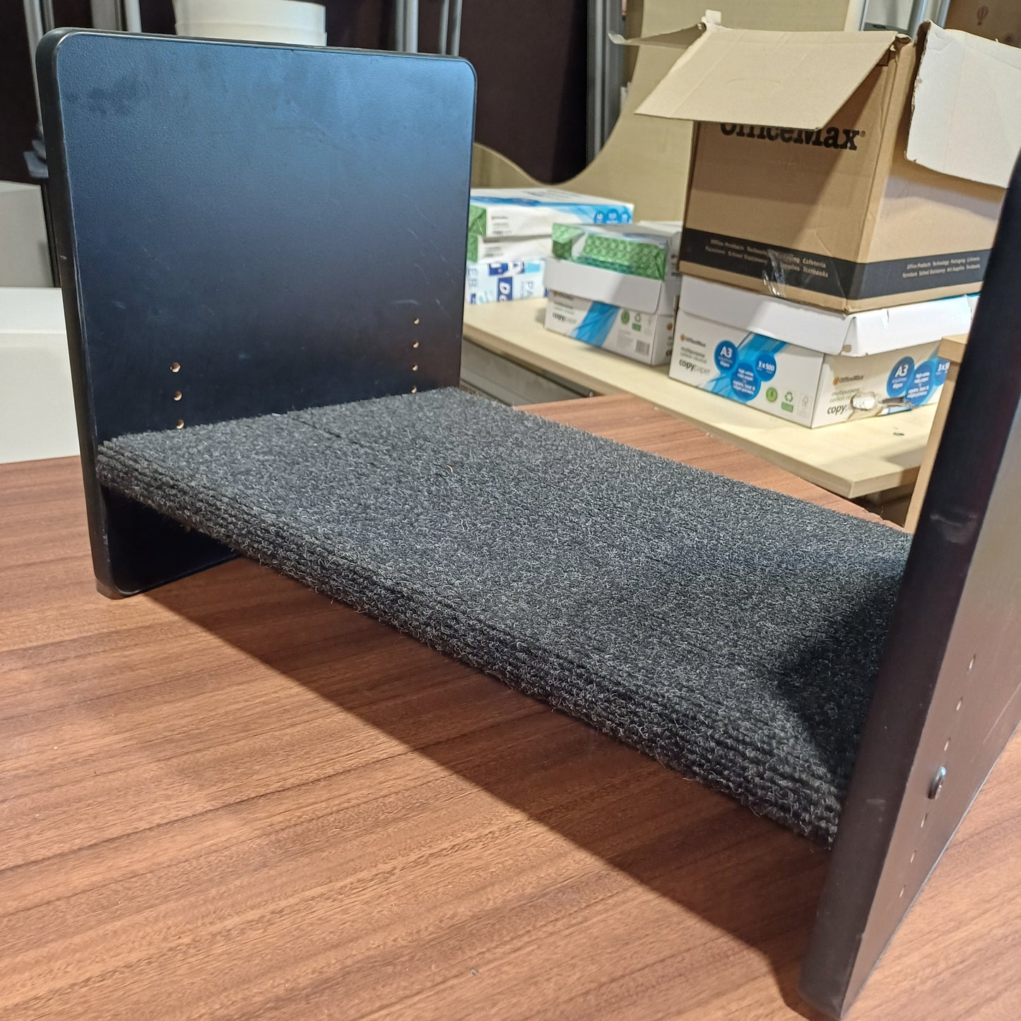 Adjustable foot stool- black