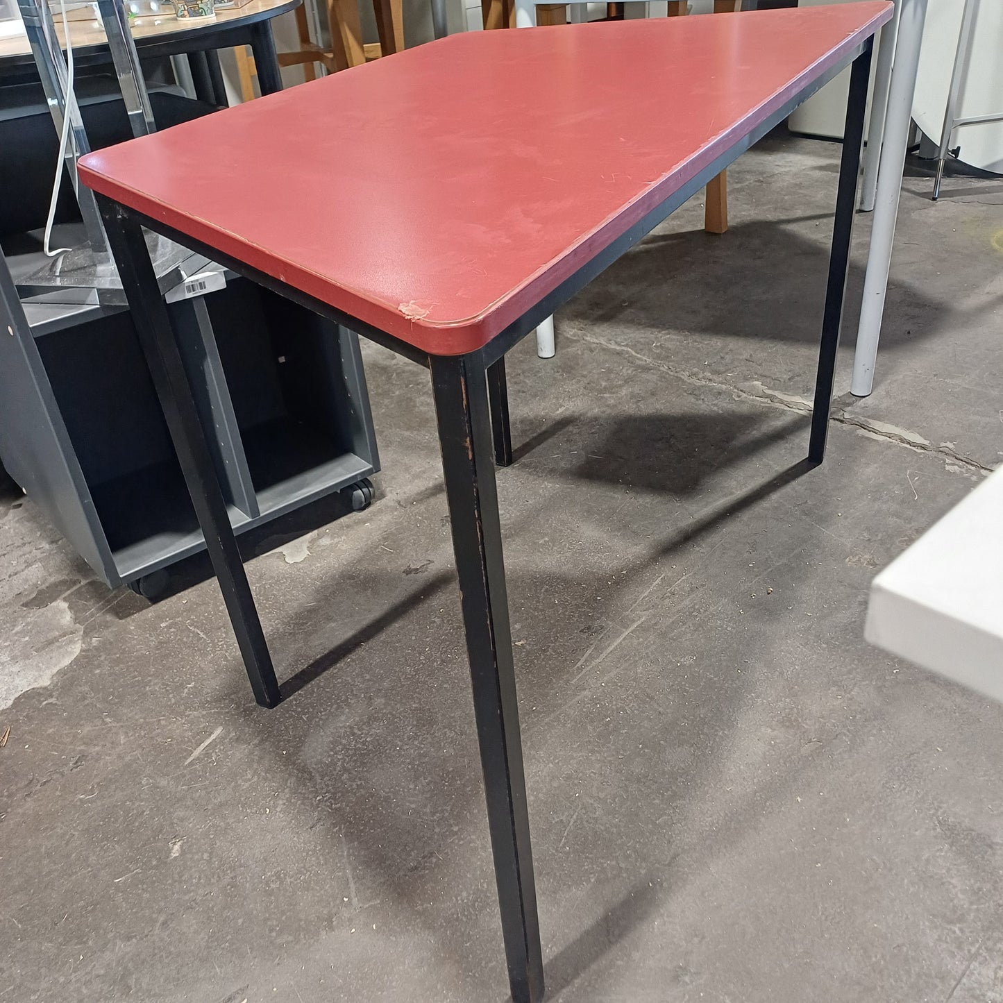 Student Desk 3