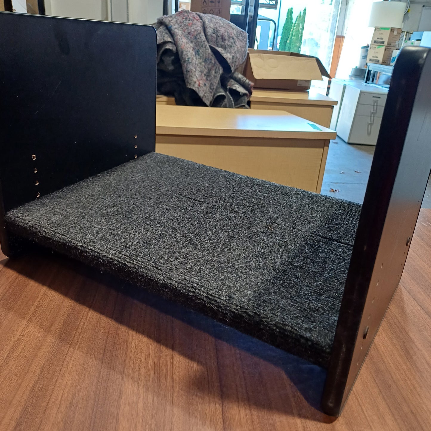 Adjustable foot stool- black