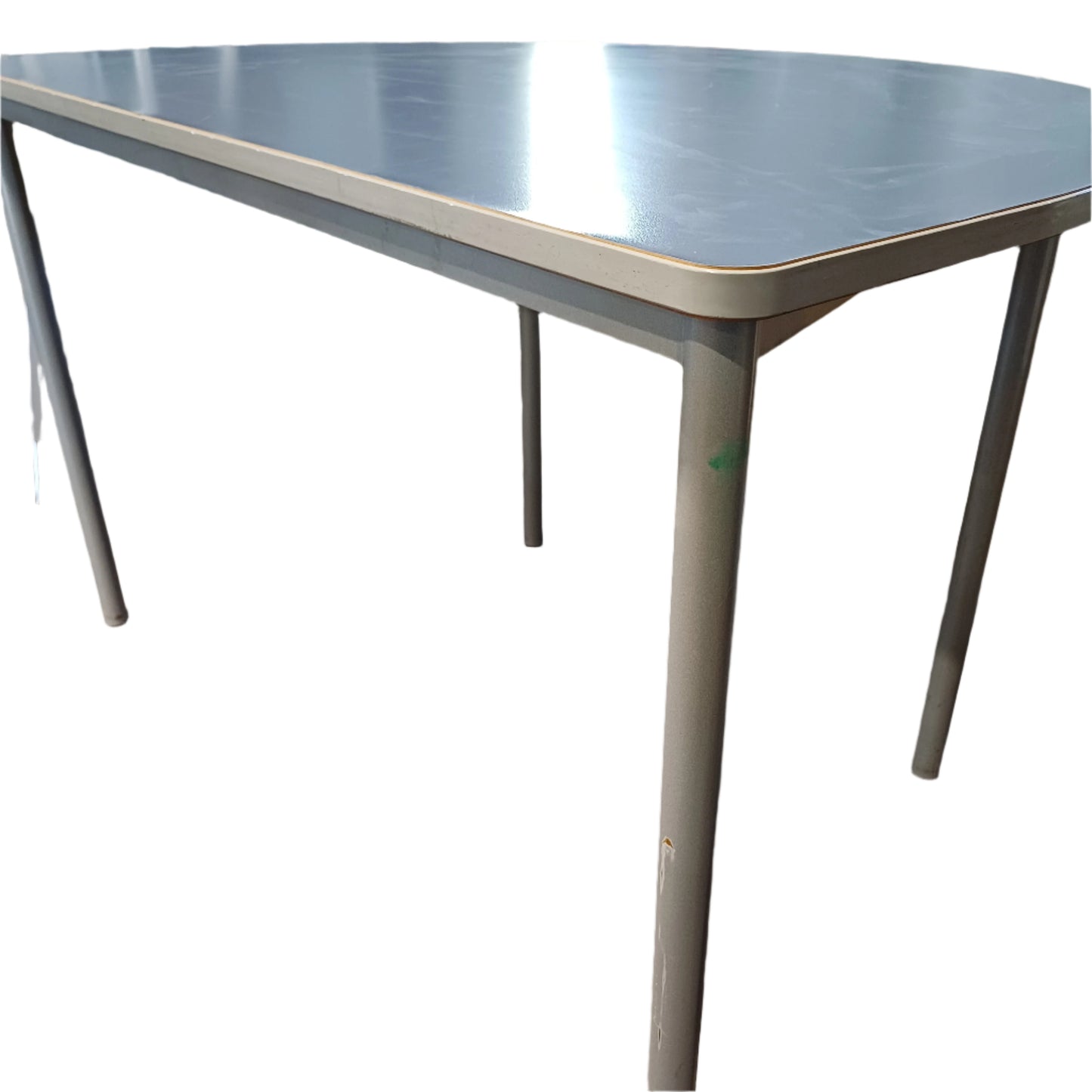 Student desk 3