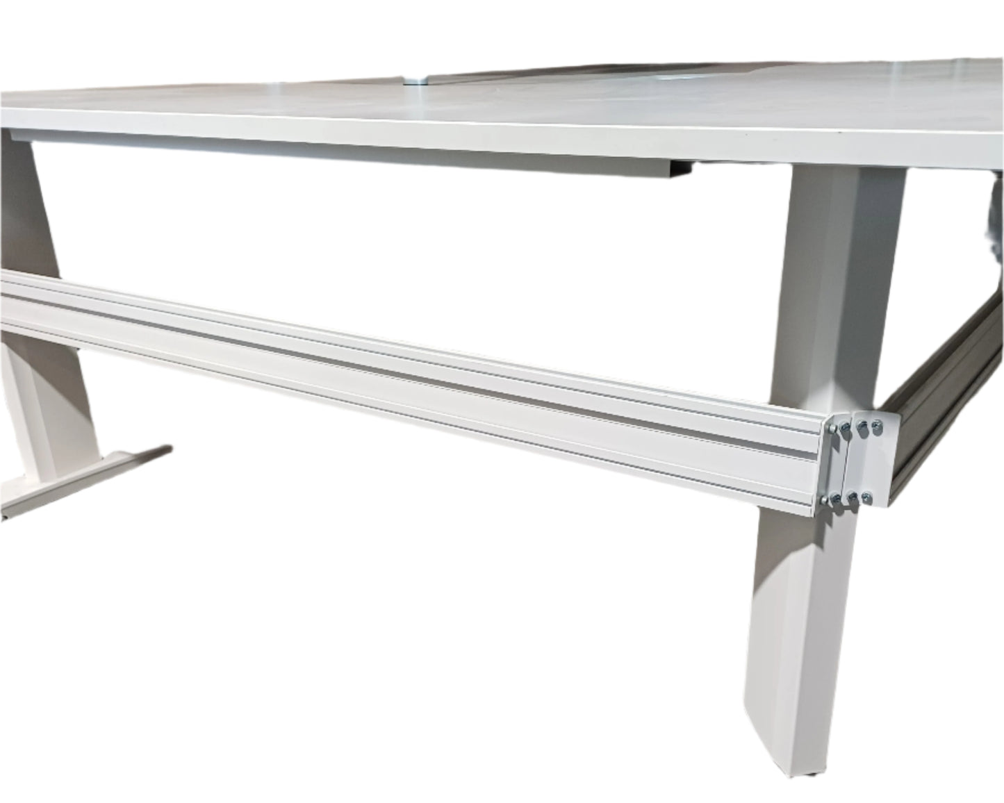 L Shaped desk- both sides 1800mmW