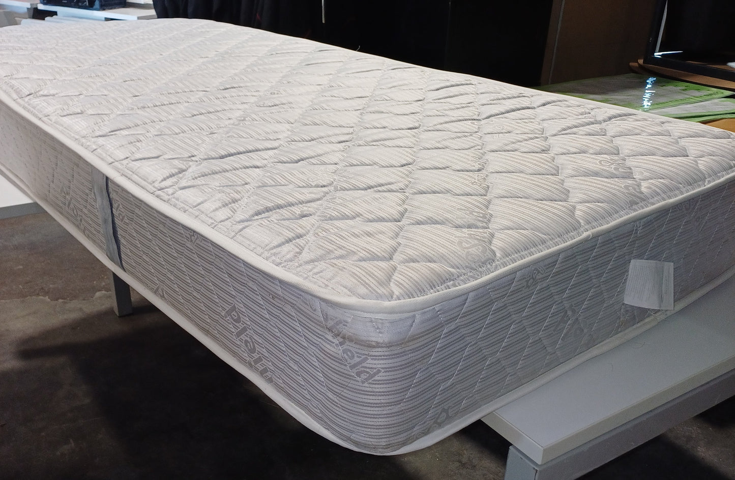 Ferrway Long single Mattress