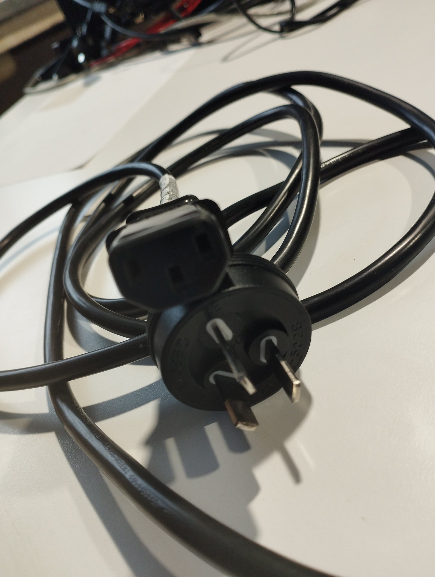 Power Supply Cable Mains to C13 Female