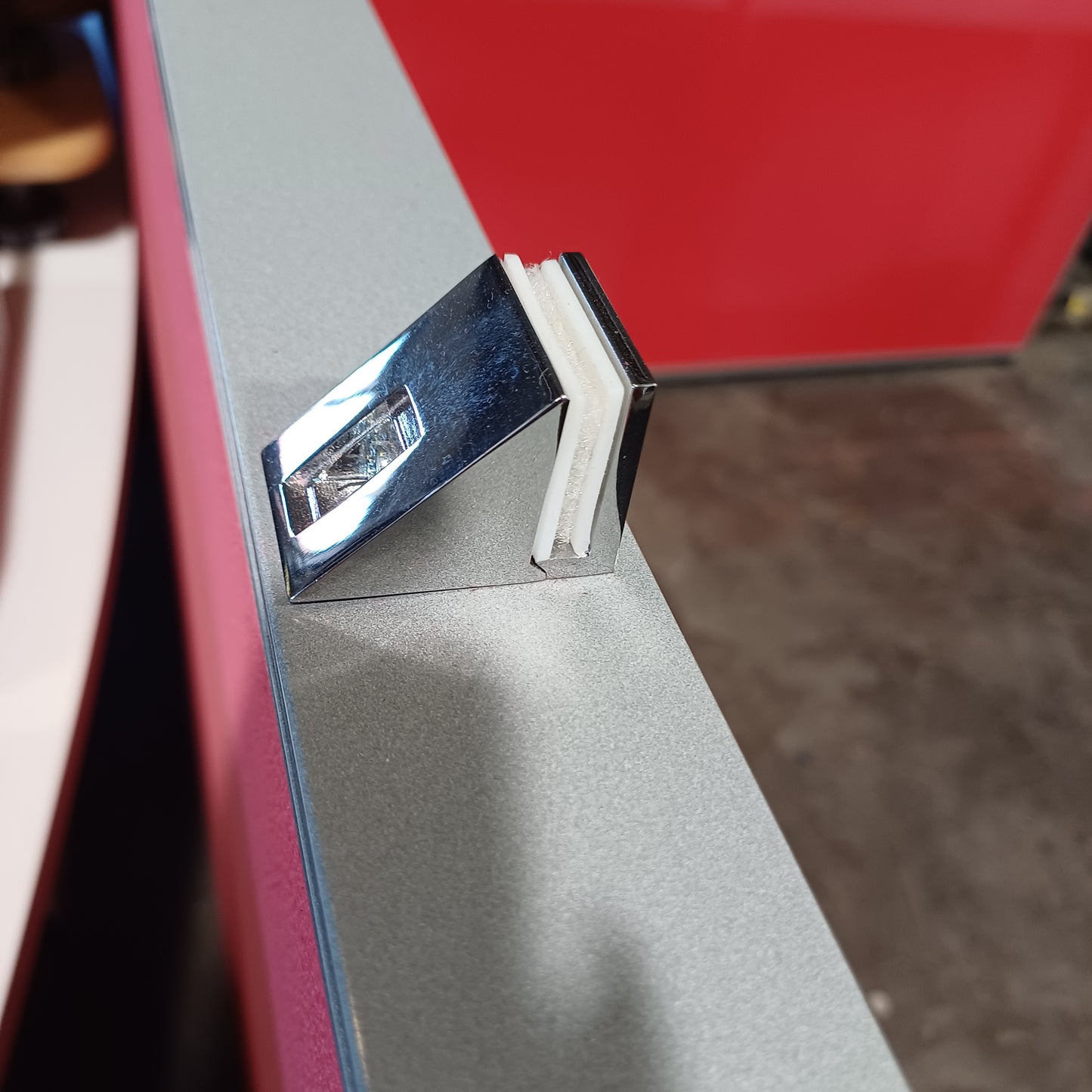 Corner partition (2 in 1)