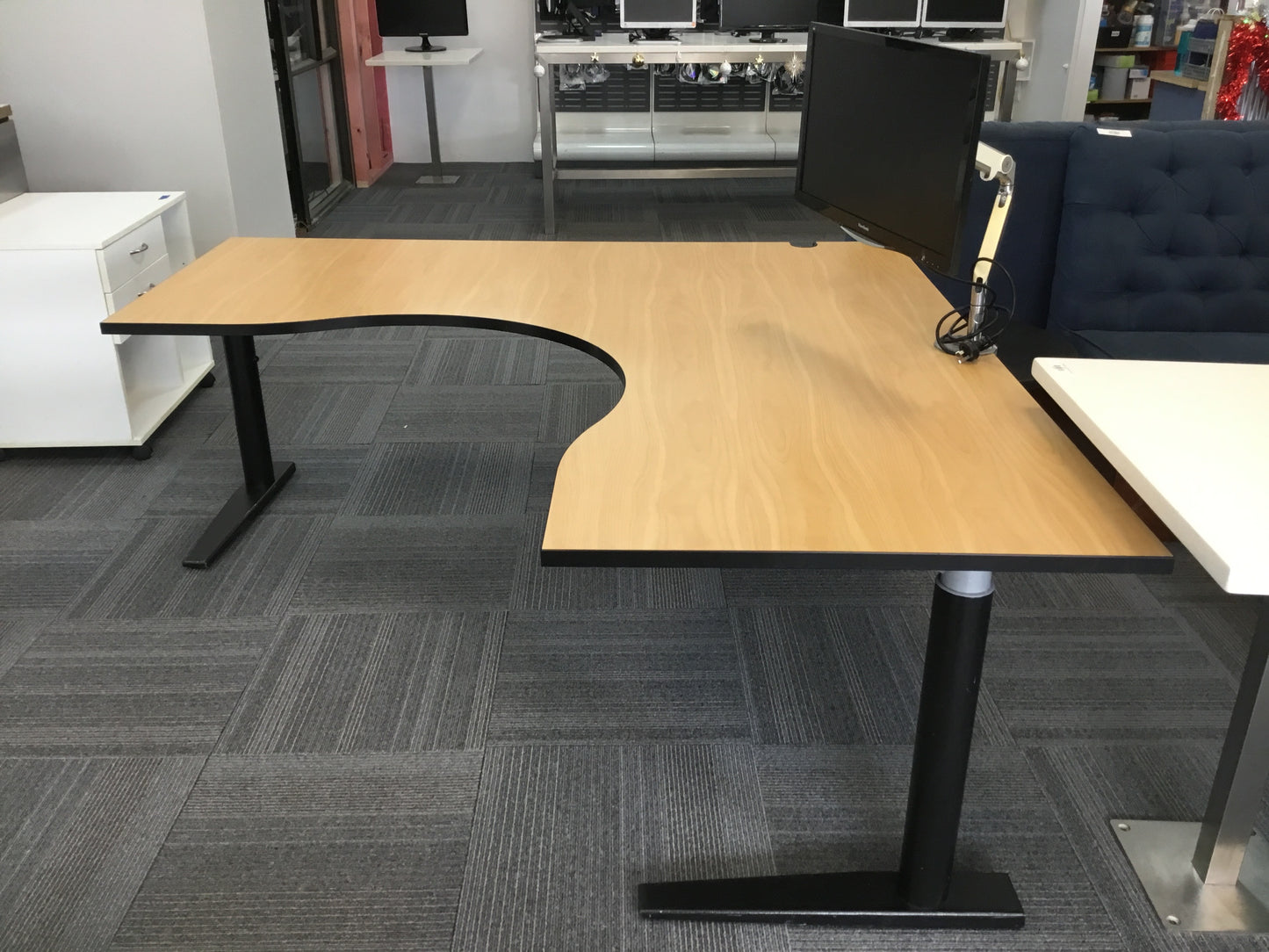 L-shape Desk- Wood Grain Top