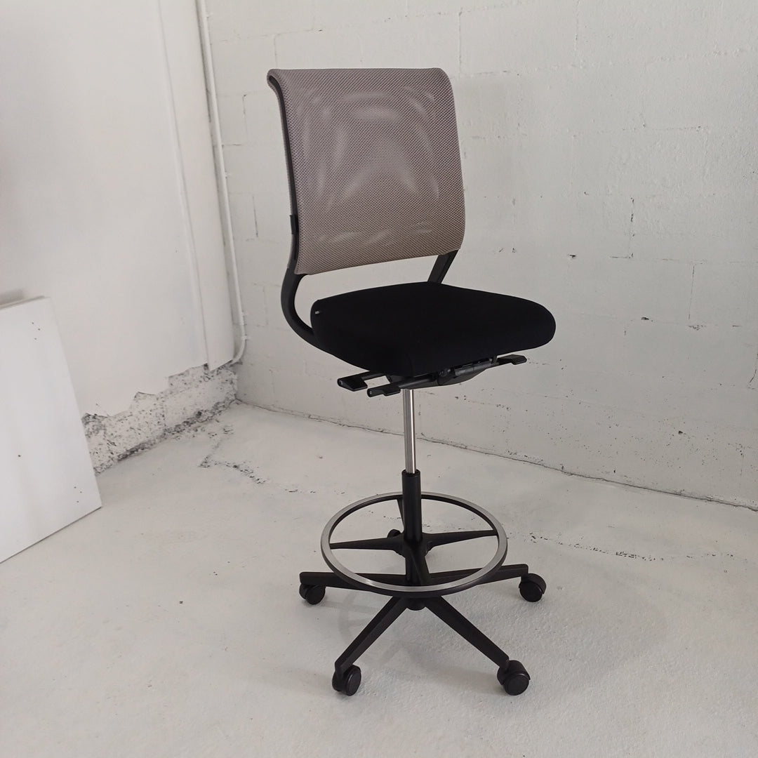 Mesh Back - High Task - Office Chair - black- Sedus brand