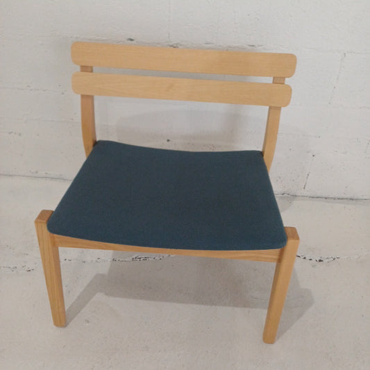 Solid wooden chair-Extra wide seat
