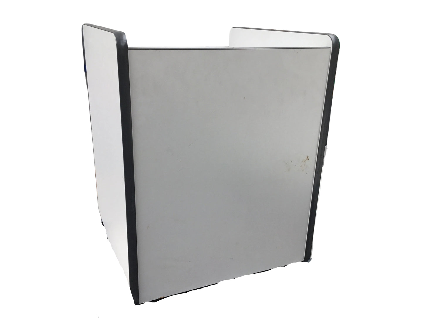 White and grey 3 drawer unit