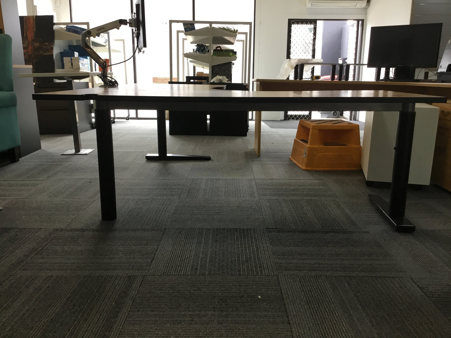 L-shape Desk- Wood Grain Top