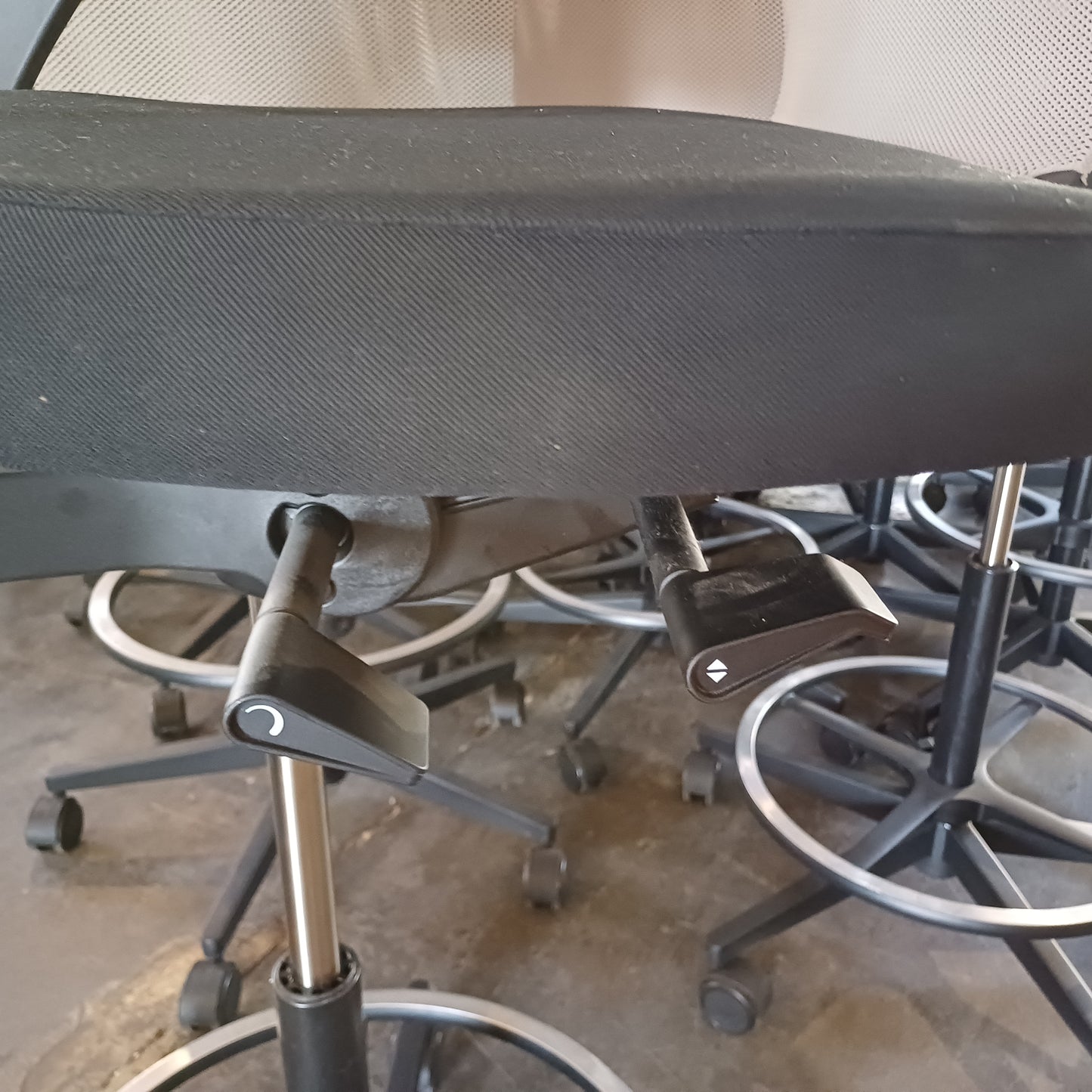 Mesh Back - High Task - Office Chair - black- Sedus brand