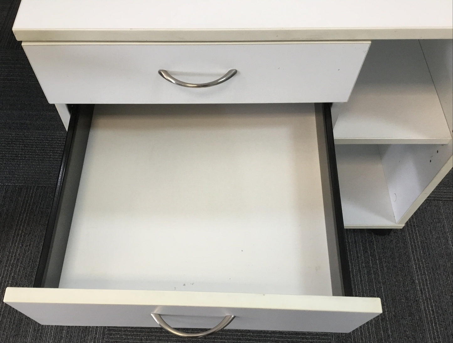 Left side Drawer Cabinet (2)