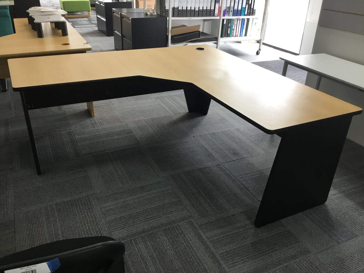 L-shape Desk (1)