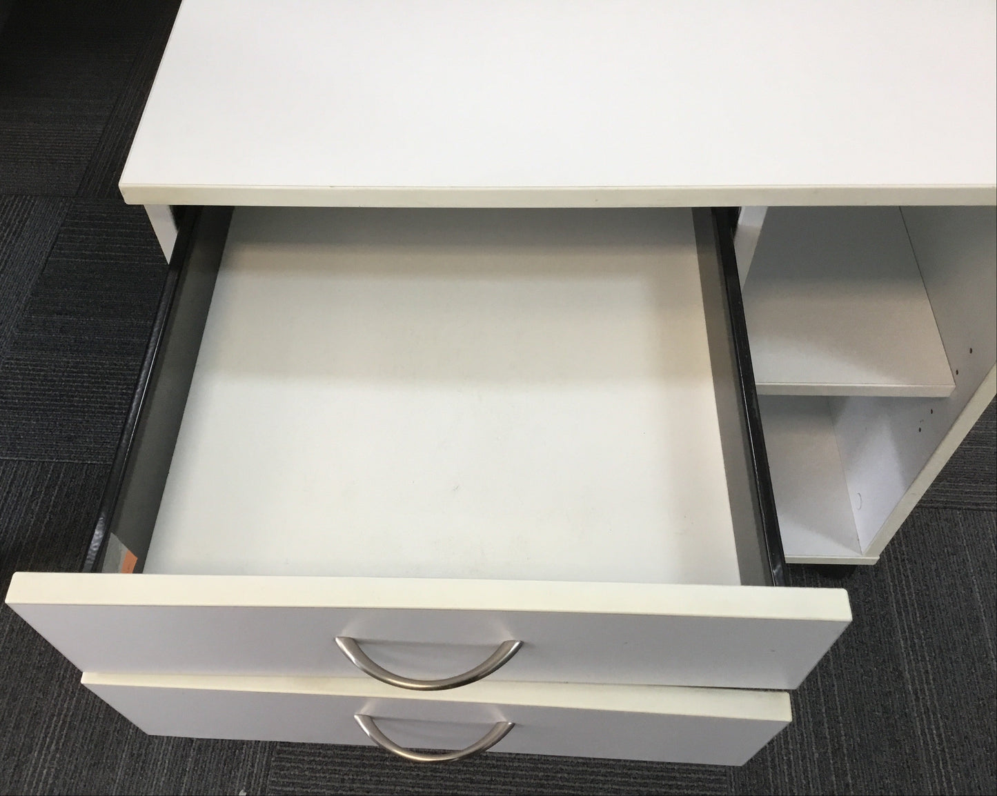 Left side Drawer Cabinet (2)
