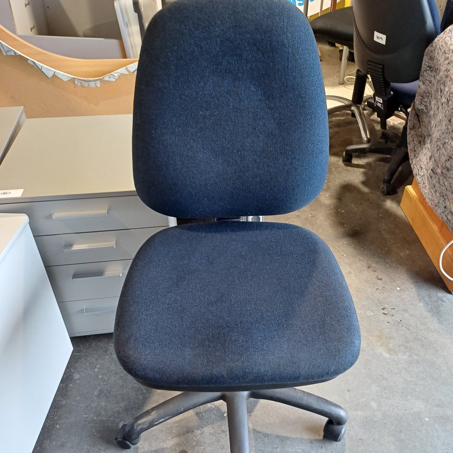 Office chair - Blue (3 levers)