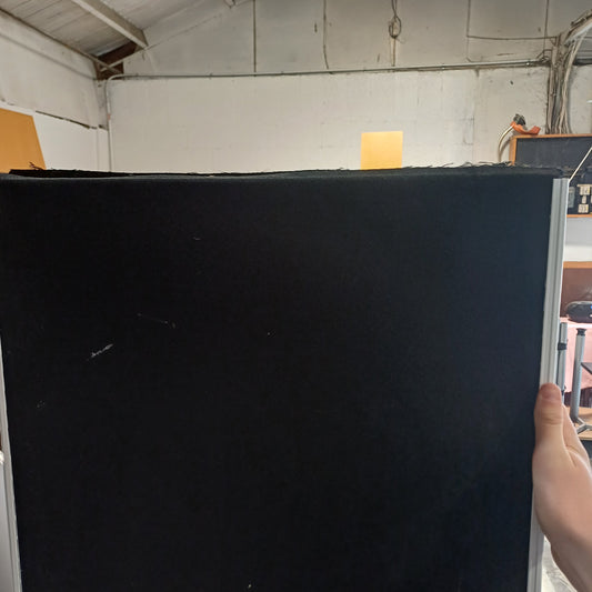 Office divider - Black (broken top)