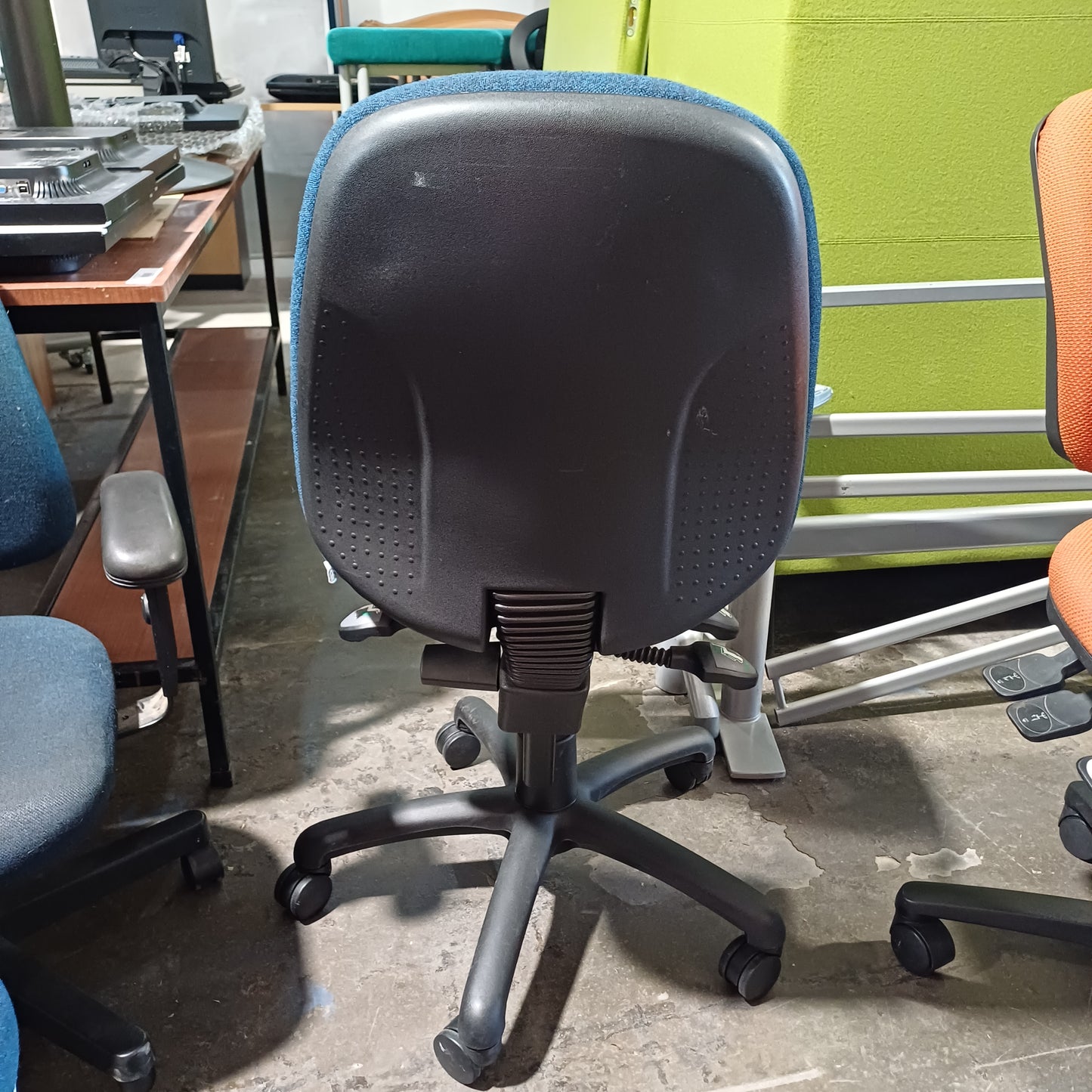 COF office chair