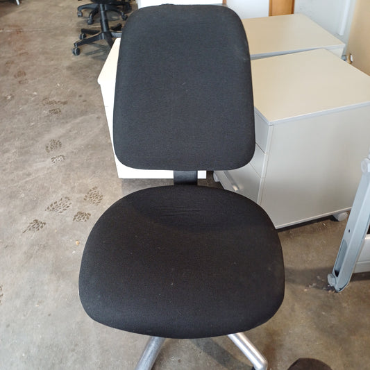 Office chair black (EOS)