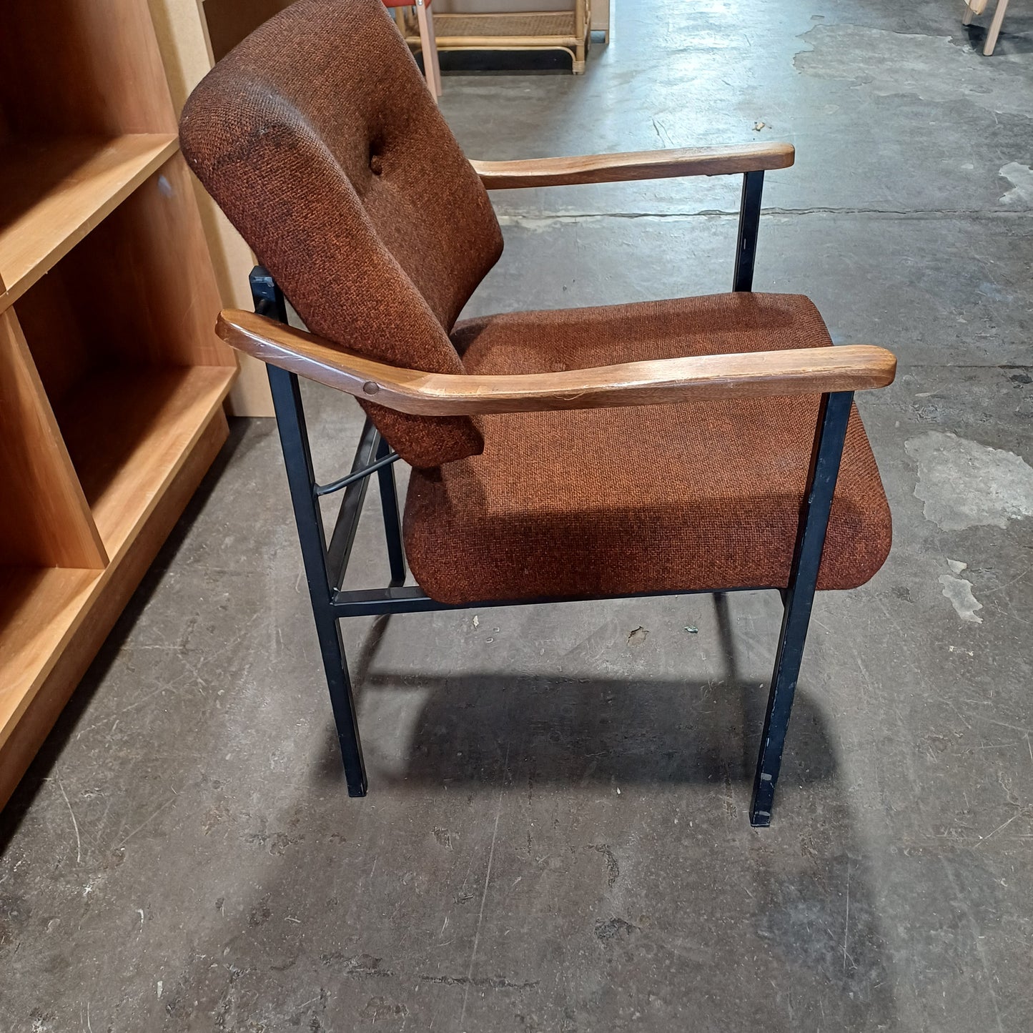 Chair with Raised Arm Rest