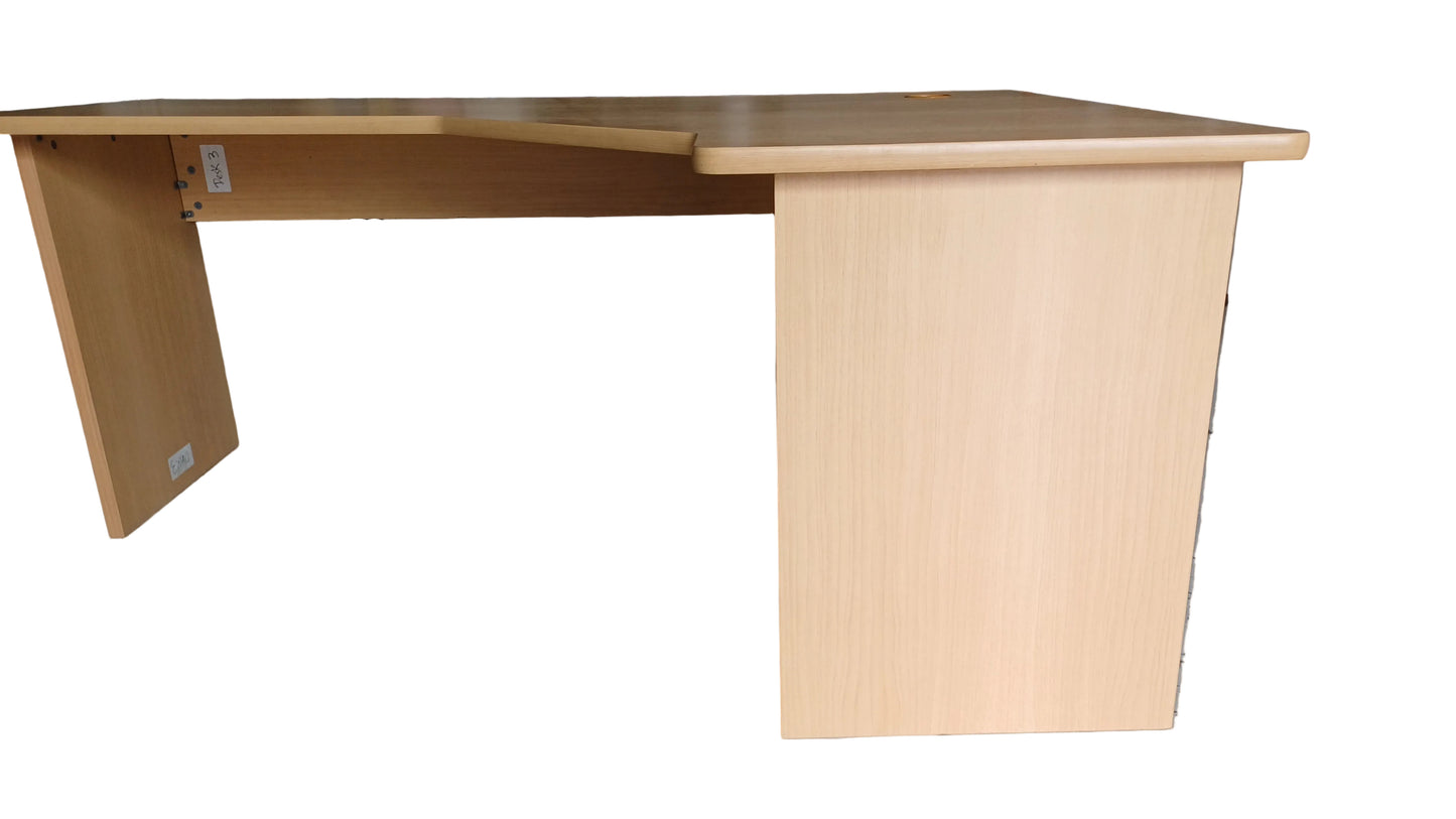 Lshaped desk- left-side long