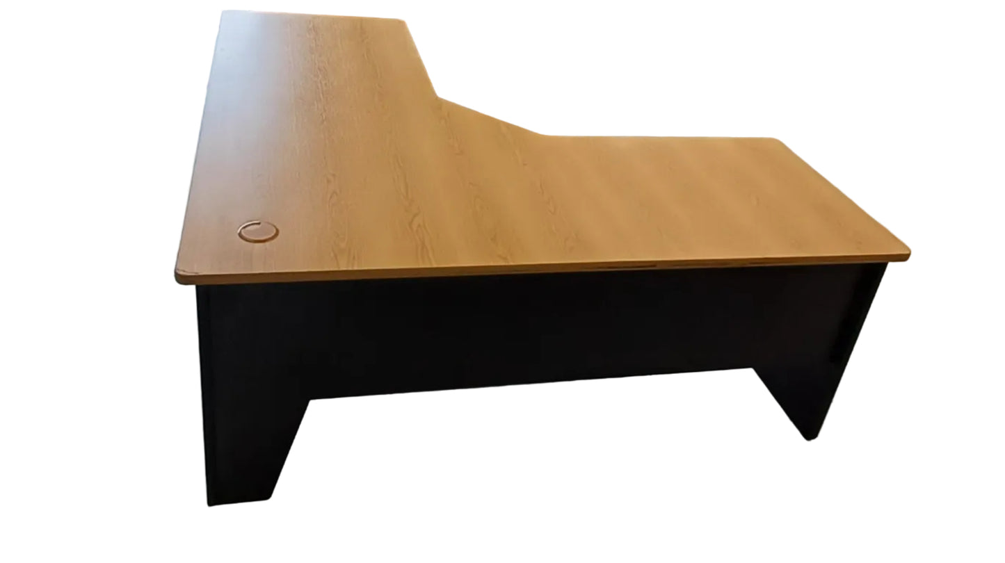 L Shaped Desk - Woodgrain