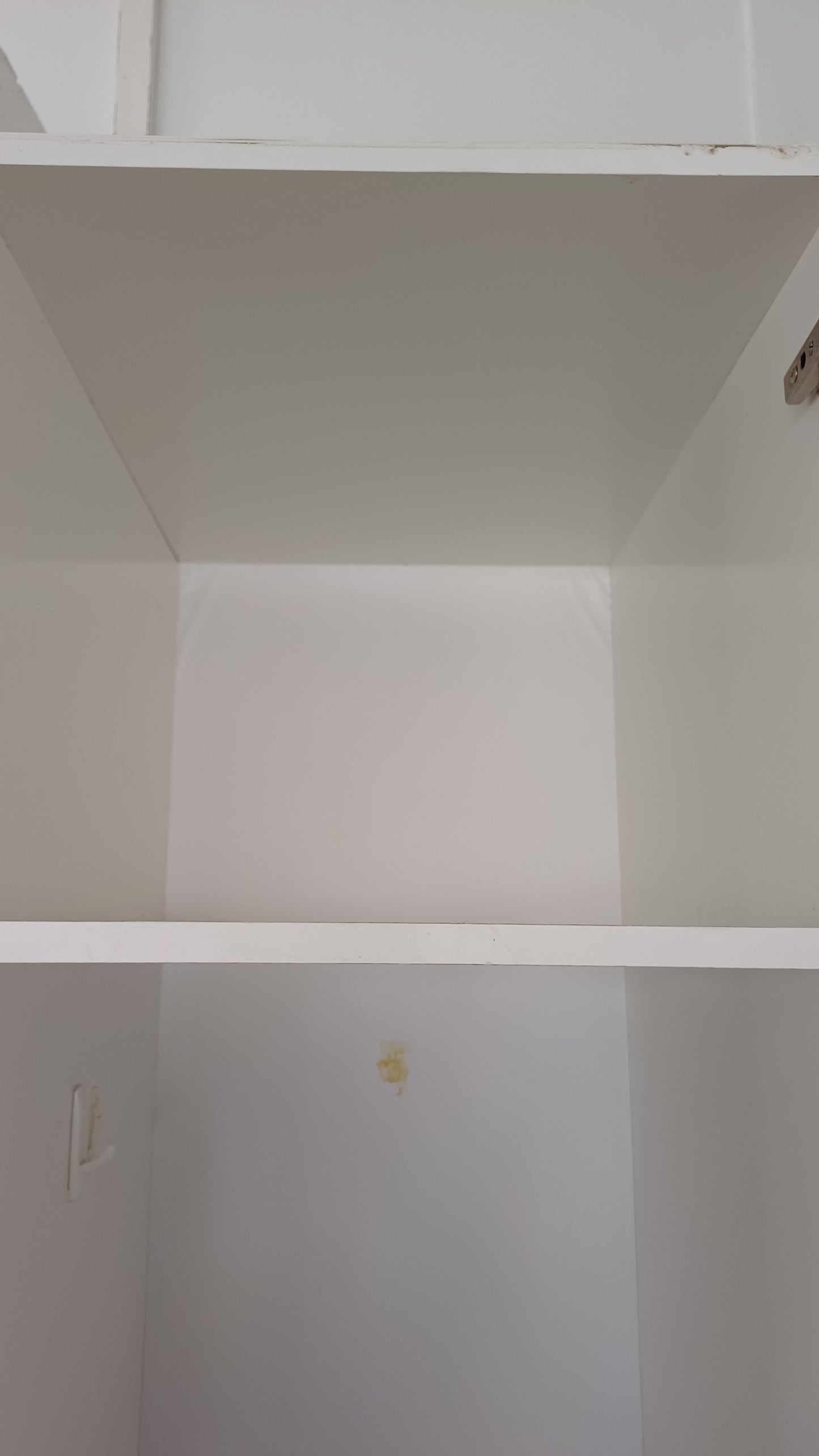 White single door cupboard