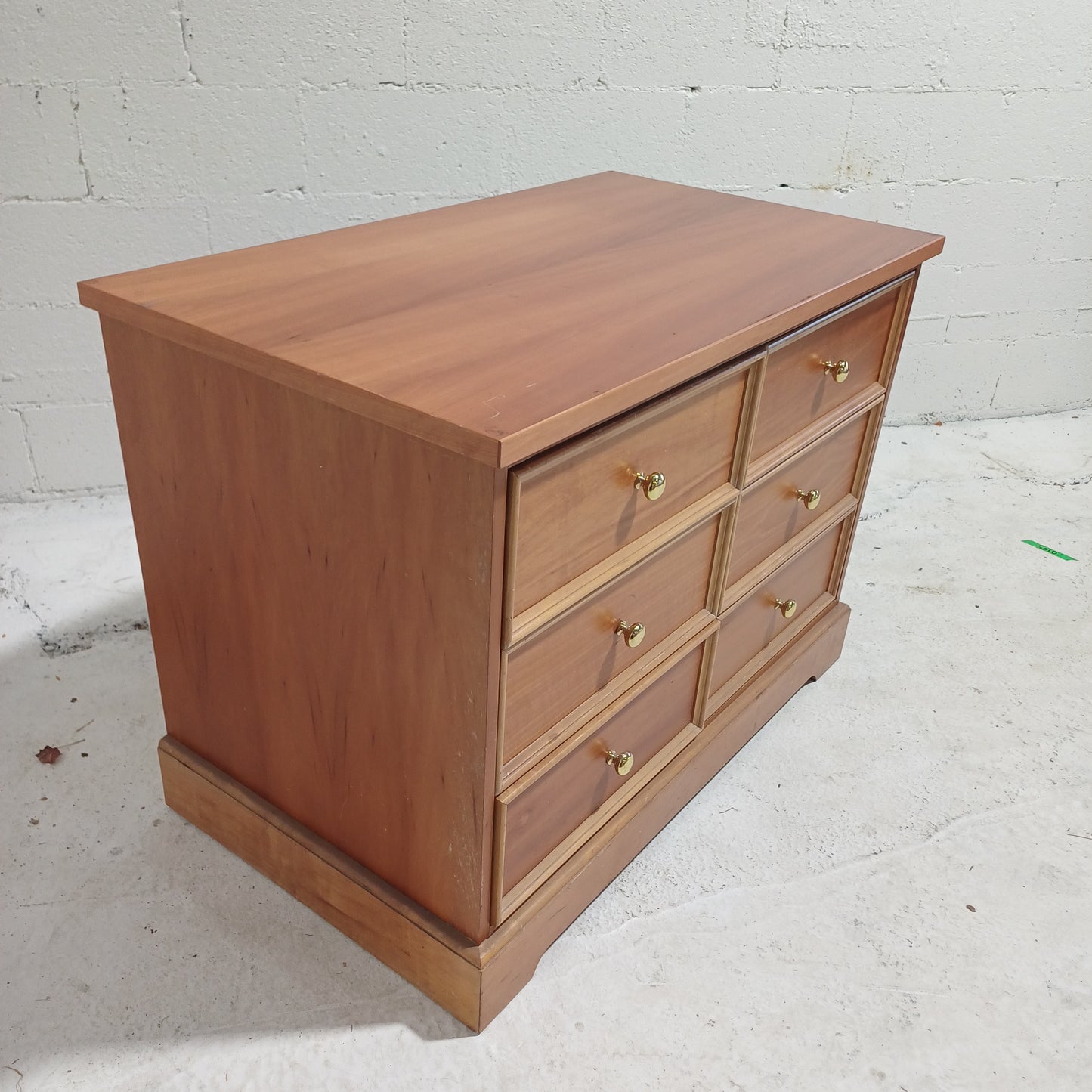 6 drawer unit-Wooden