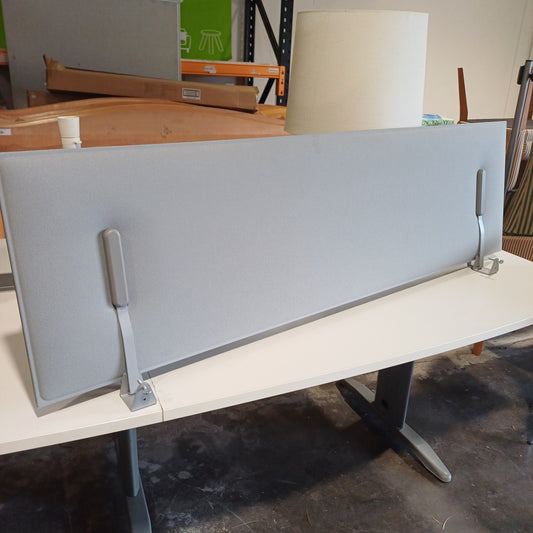 Desk mounted privacy partition-Grey