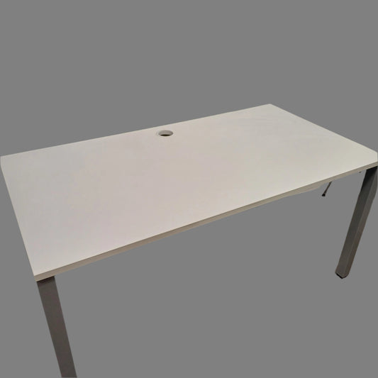 White Straight Desk-1500W