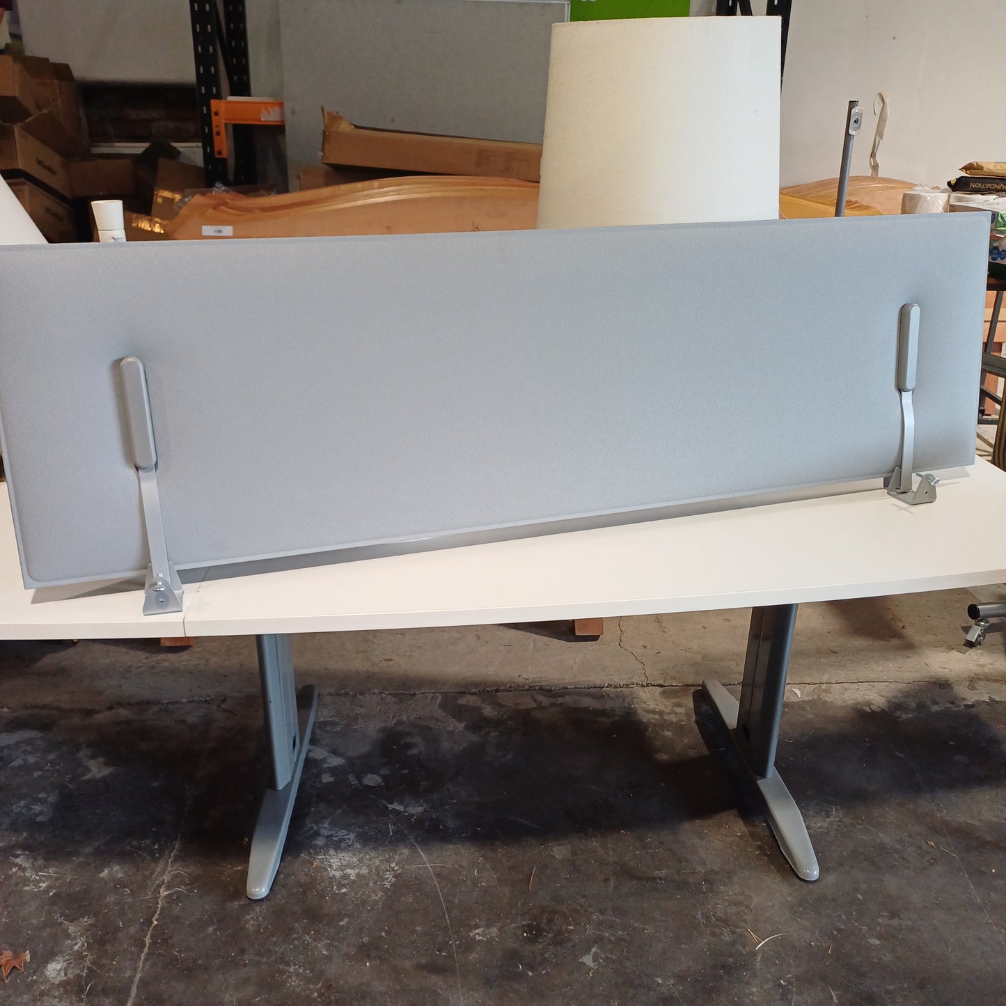 Desk mounted privacy partition-Grey