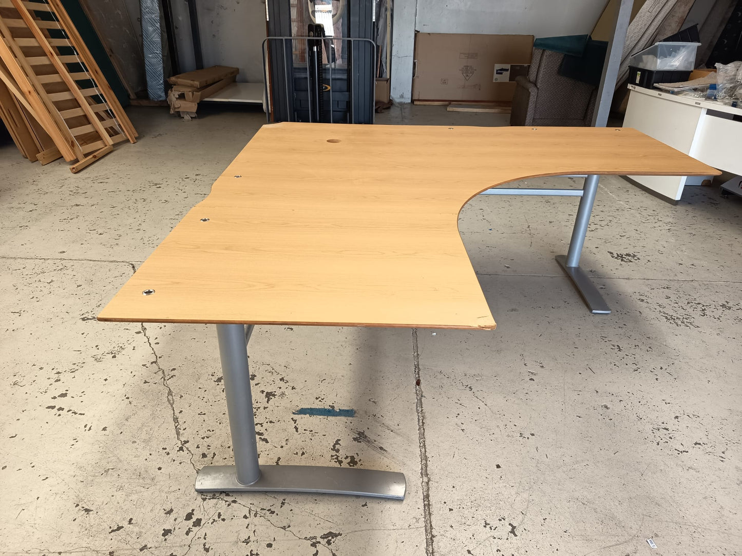 L Shaped desk