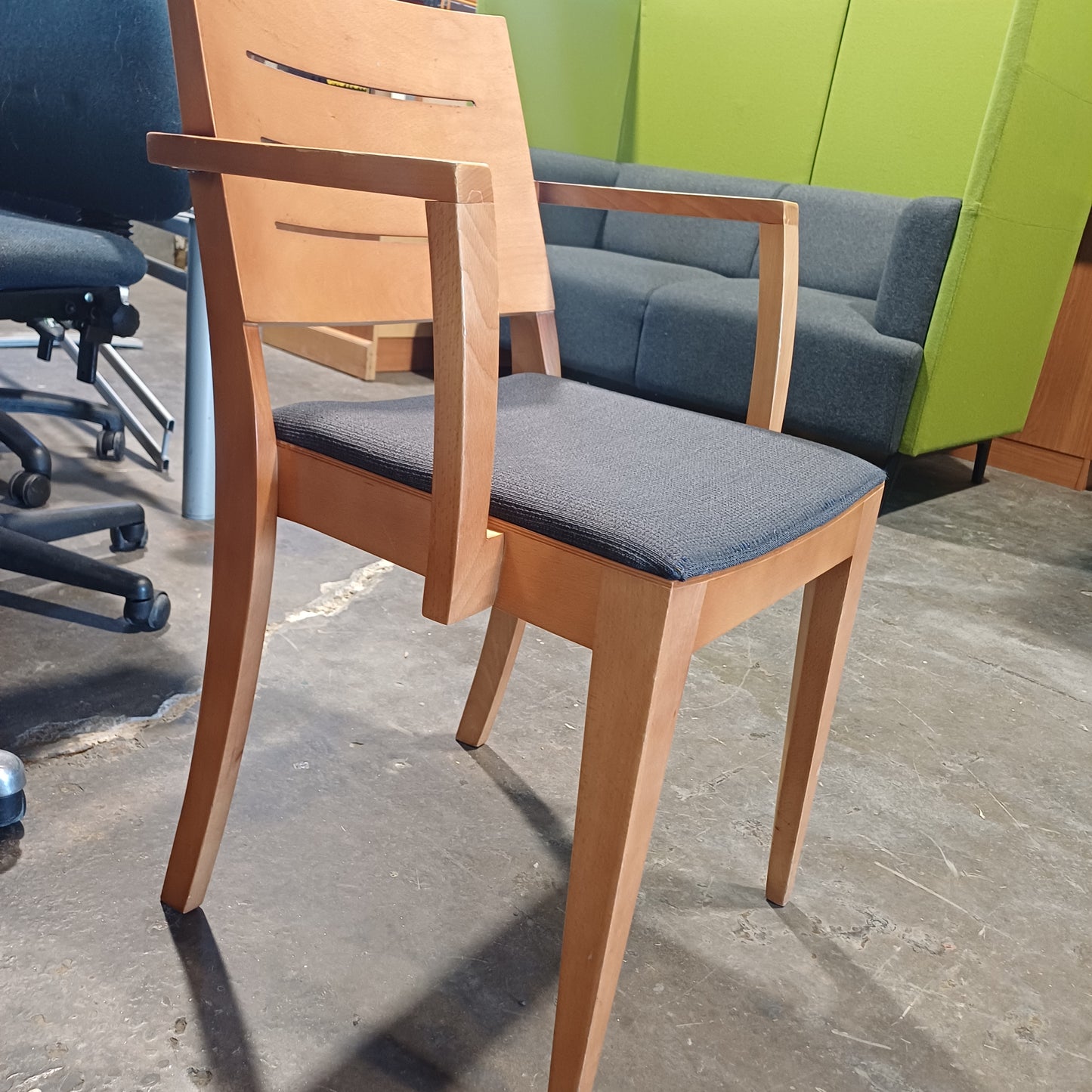 Dining room chair- Brown (with arm rests)